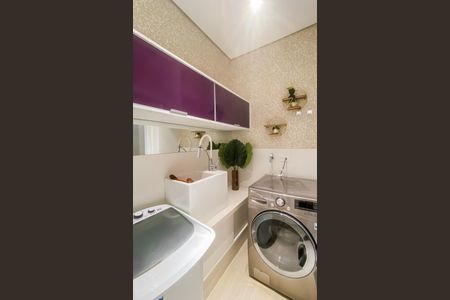 Casa à venda com 290m², 3 quartos e 4 vagasÁrea de Serviço