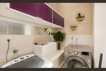 Casa à venda com 290m², 3 quartos e 4 vagasÁrea de Serviço