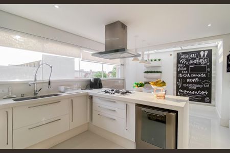 Casa à venda com 290m², 3 quartos e 4 vagasCozinha