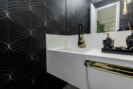 Casa à venda com 290m², 3 quartos e 4 vagasLavabo