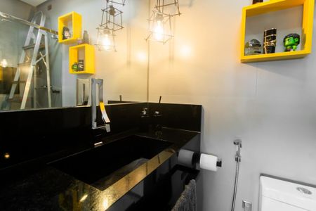 Casa à venda com 290m², 3 quartos e 4 vagasBanheiro da Suíte 3