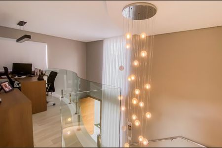 Casa à venda com 290m², 3 quartos e 4 vagasCorredor