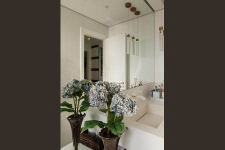 Casa à venda com 290m², 3 quartos e 4 vagasBanheiro da Suíte 1