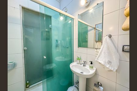 Apartamento à venda com 122m², 4 quartos e sem vagaBanheiro Social