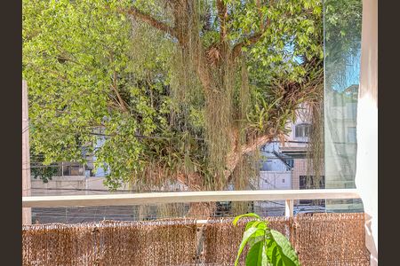 Apartamento à venda com 122m², 4 quartos e sem vagaVista/Sacada /Cozinha