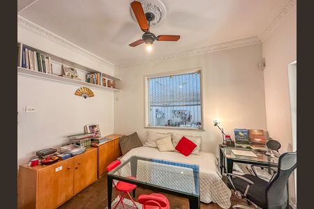 Apartamento à venda com 122m², 4 quartos e sem vagaSala