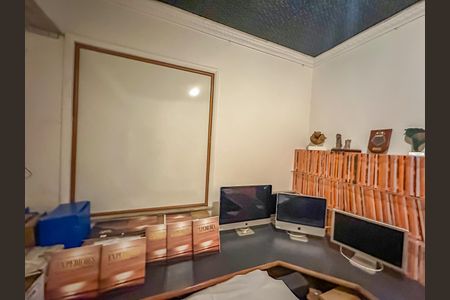 Apartamento à venda com 122m², 4 quartos e sem vagaQuarto 4