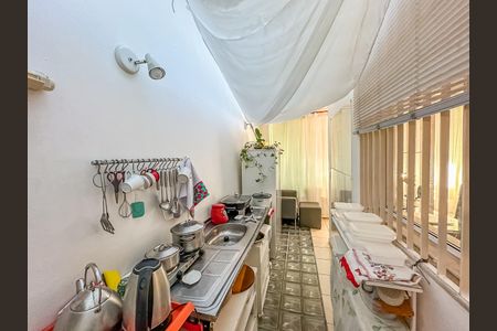 Apartamento à venda com 122m², 4 quartos e sem vagaCozinha