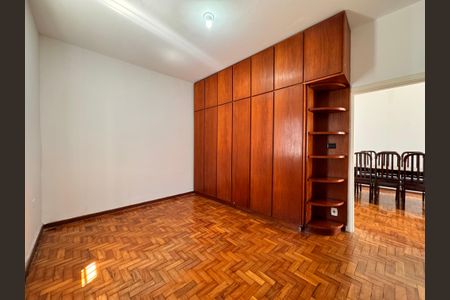 Casa para alugar com 100m², 2 quartos e 2 vagasQuarto 1