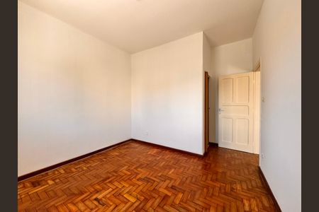 Casa para alugar com 100m², 2 quartos e 2 vagasSuíte