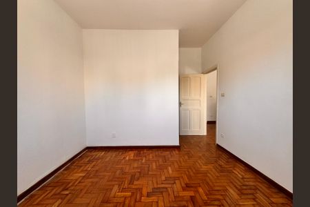 Casa para alugar com 100m², 2 quartos e 2 vagasSuíte