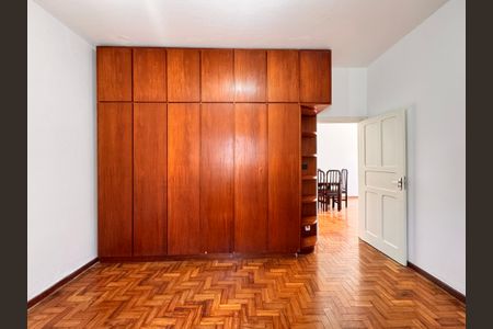 Casa para alugar com 100m², 2 quartos e 2 vagasQuarto 1