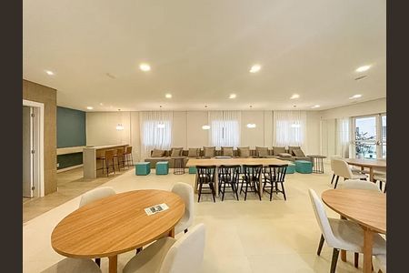 Apartamento para alugar com 45m², 2 quartos e sem vaga Apartamento para alugar com 45m², 2 quartos e sem vagaÁrea comum - Salão de festas