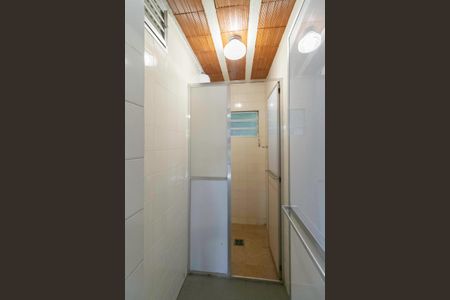 Casa à venda com 5200m², 5 quartos e 6 vagasBanheiro da suíte 3