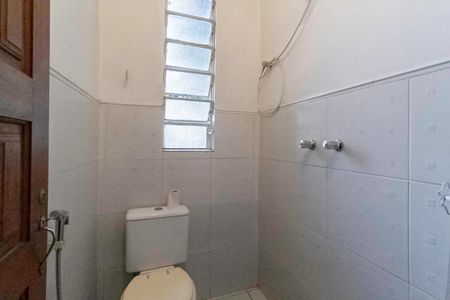 Casa à venda com 5200m², 5 quartos e 6 vagasBanheiro da suíte 2
