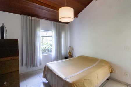 Casa à venda com 5200m², 5 quartos e 6 vagasSuíte 1