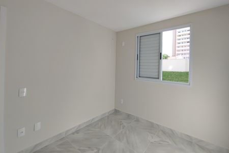 Apartamento para alugar com 52m², 2 quartos e 1 vagaQuarto 2