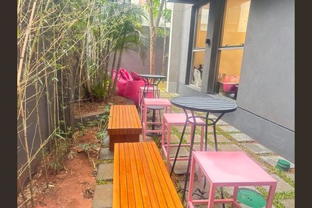 Apartamento à venda com 30m², 1 quarto e sem vaga