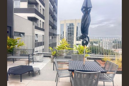 Apartamento à venda com 30m², 1 quarto e sem vaga