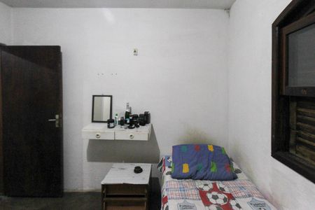 Casa à venda com 233m², 7 quartos e 8 vagasQuarto 04