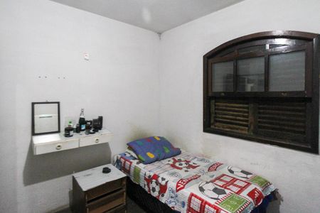 Casa à venda com 233m², 7 quartos e 8 vagasQuarto 04