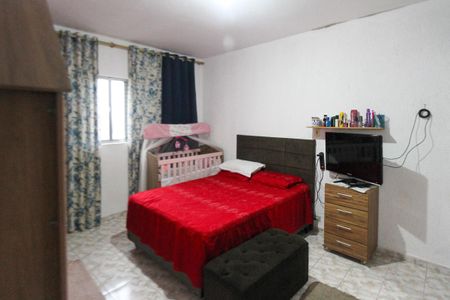 Casa à venda com 233m², 7 quartos e 8 vagasQuarto casa 02