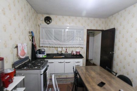 Casa à venda com 233m², 7 quartos e 8 vagasCozinha