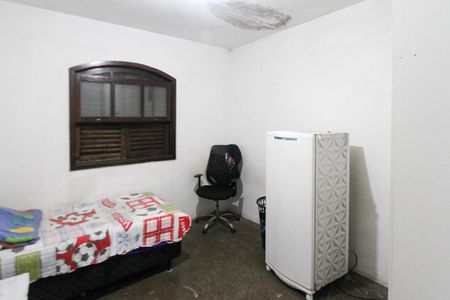 Casa à venda com 233m², 7 quartos e 8 vagasQuarto 04