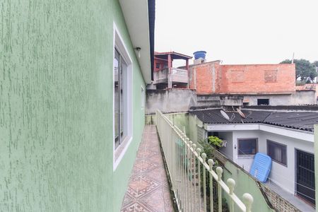 Casa para alugar com 120m², 2 quartos e 2 vagas Casa para alugar com 120m², 2 quartos e 2 vagasVaranda