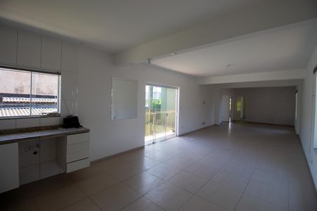 Casa para alugar com 120m², 3 quartos e 2 vagasCozinha