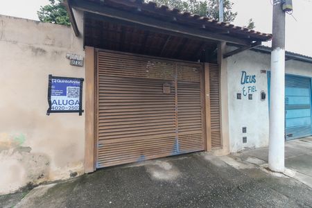 Casa para alugar com 120m², 2 quartos e 2 vagas Casa para alugar com 120m², 2 quartos e 2 vagasFachada
