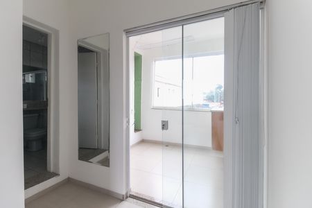 Casa para alugar com 120m², 2 quartos e 2 vagas Casa para alugar com 120m², 2 quartos e 2 vagasCorredor