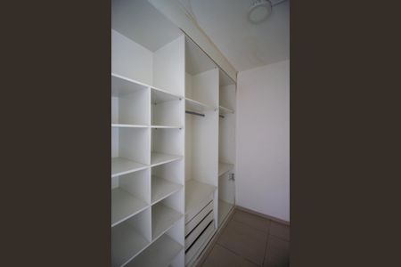 Casa para alugar com 120m², 3 quartos e 2 vagasQuarto 2 / closset