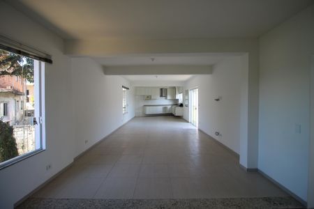 Casa para alugar com 120m², 3 quartos e 2 vagasSala