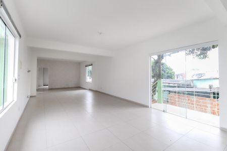 Casa para alugar com 120m², 2 quartos e 2 vagas Casa para alugar com 120m², 2 quartos e 2 vagasSala