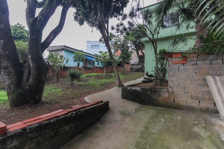 Casa para alugar com 120m², 2 quartos e 2 vagas Casa para alugar com 120m², 2 quartos e 2 vagasEntrada