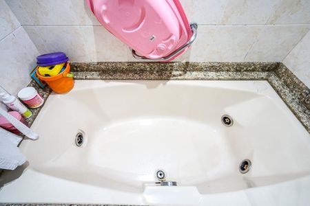 Apartamento à venda com 134m², 3 quartos e 2 vagasBanheiro da suíte 03