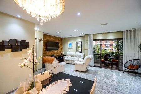 Apartamento à venda com 134m², 3 quartos e 2 vagasSala