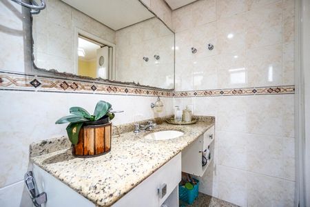 Apartamento à venda com 134m², 3 quartos e 2 vagasBanheiro da suíte 03