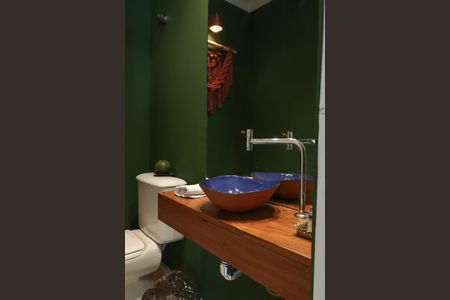 Apartamento para alugar com 118m², 3 quartos e 2 vagasLavabo