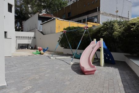 Apartamento para alugar com 118m², 3 quartos e 2 vagasPlayground (em reforma)