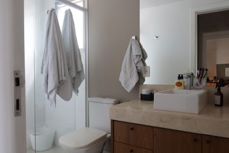 Apartamento para alugar com 118m², 3 quartos e 2 vagasBanheiro da suíte principal