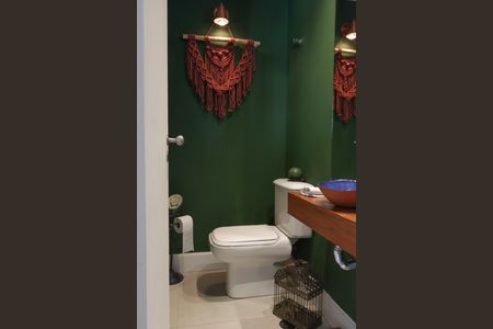 Apartamento para alugar com 118m², 3 quartos e 2 vagasLavabo