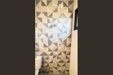 Apartamento para alugar com 58m², 2 quartos e 1 vaga Apartamento para alugar com 58m², 2 quartos e 1 vagaBanheiro