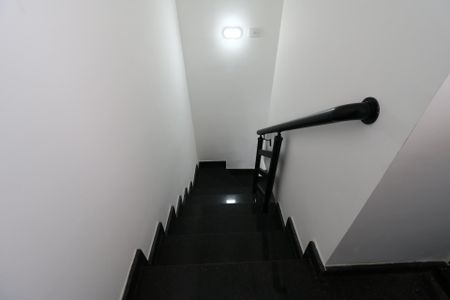 Apartamento para alugar com 115m², 2 quartos e 1 vagaEscada