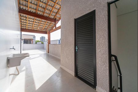 Apartamento para alugar com 115m², 2 quartos e 1 vagaÁrea de Serviço