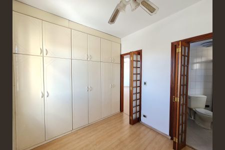 Apartamento para alugar com 60m², 2 quartos e 1 vagaSuíte
