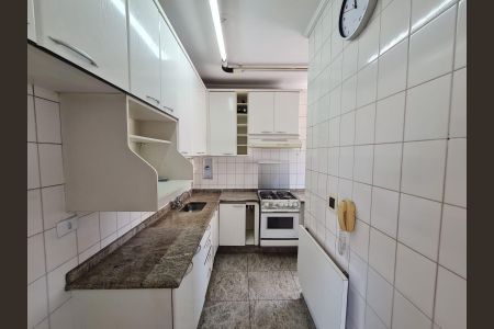 Apartamento para alugar com 60m², 2 quartos e 1 vagaCozinha