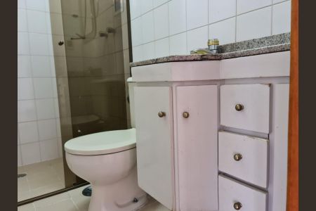 Apartamento para alugar com 60m², 2 quartos e 1 vagaBanheiro Social