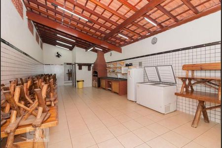 Apartamento para alugar com 60m², 2 quartos e 1 vagaÁrea comum - Salão de festas e Churrasqueira